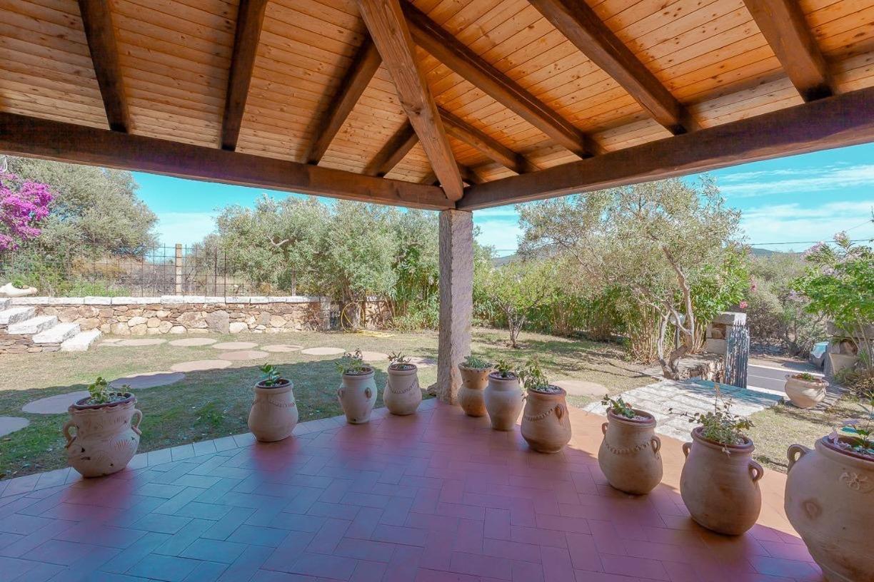 B&B Pettirosso Garden San Teodoro  Exterior photo